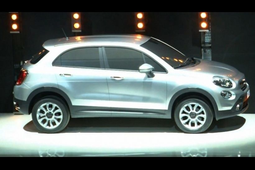 El FIAT 500X aparece por sorpresa en la presentación del 500L