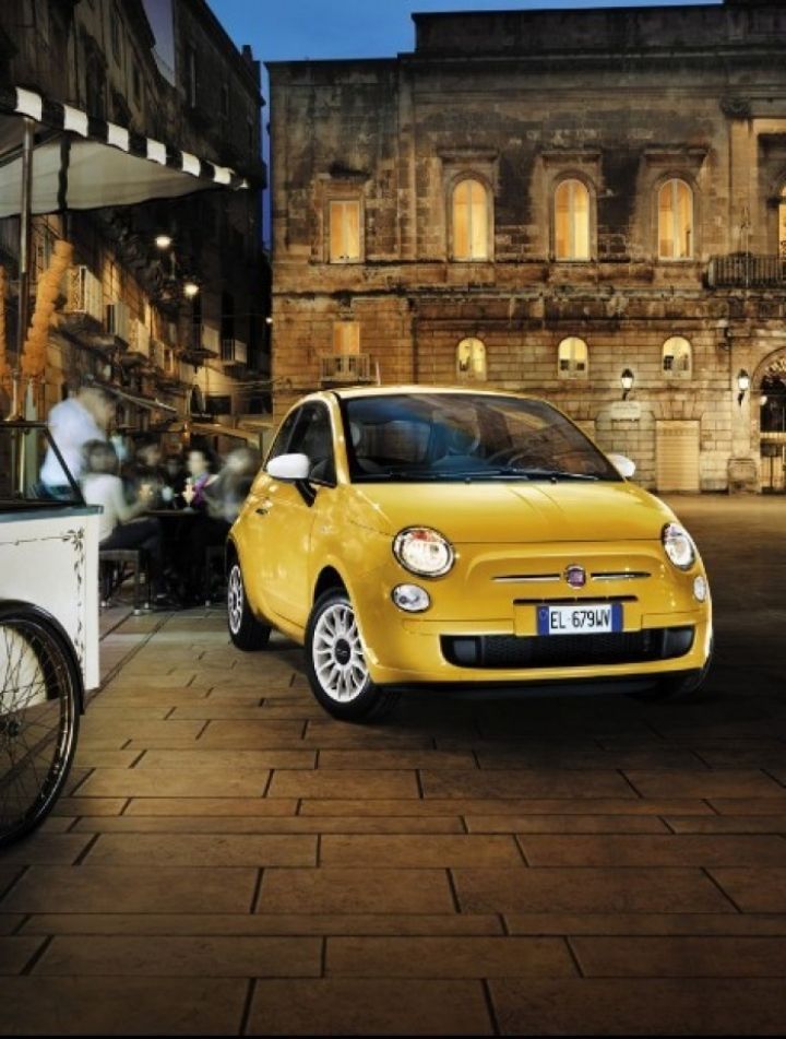 FIAT 500 2013: precios y equipamiento