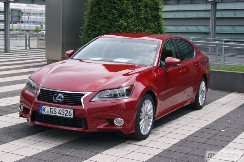 Las ventas del GS 450h sorprenden a Lexus