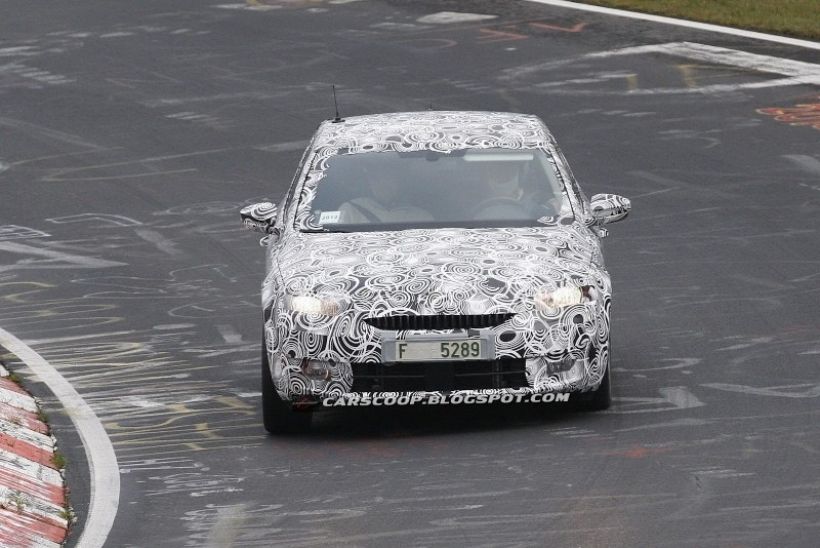 El Skoda Octavia 2013 se pasea por Nürburgring