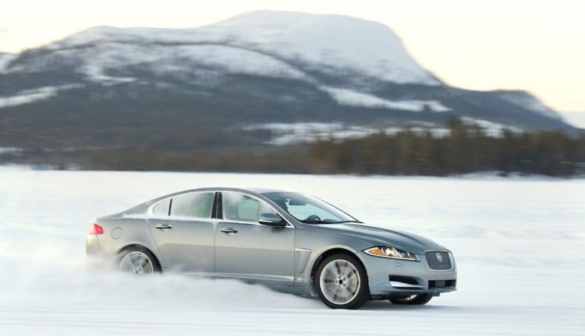 Llegan a España los Jaguar XF y XJ de tracción total