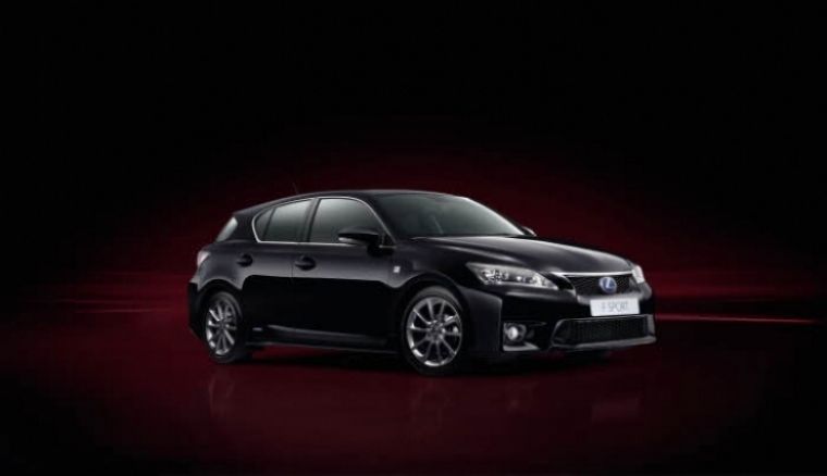 El Lexus CT 200h 2013 reestructura su gama con nuevos acabados