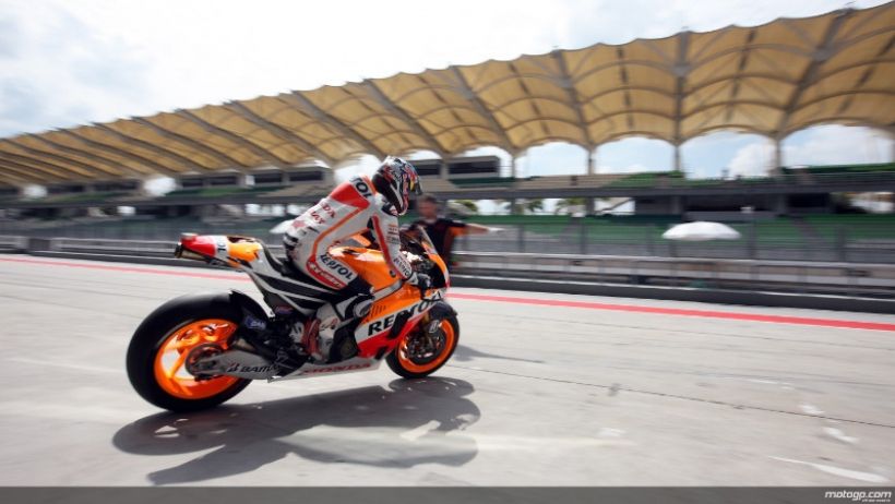 Dani Pedrosa domina en Sepang