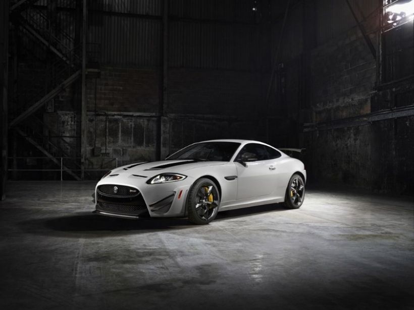 Jaguar XKR-S GT, el felino más fiero de la historia