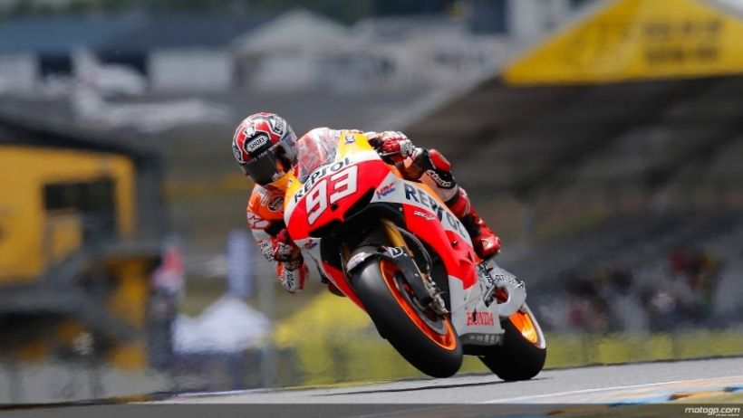 Marc Márquez se lleva la pole en Francia