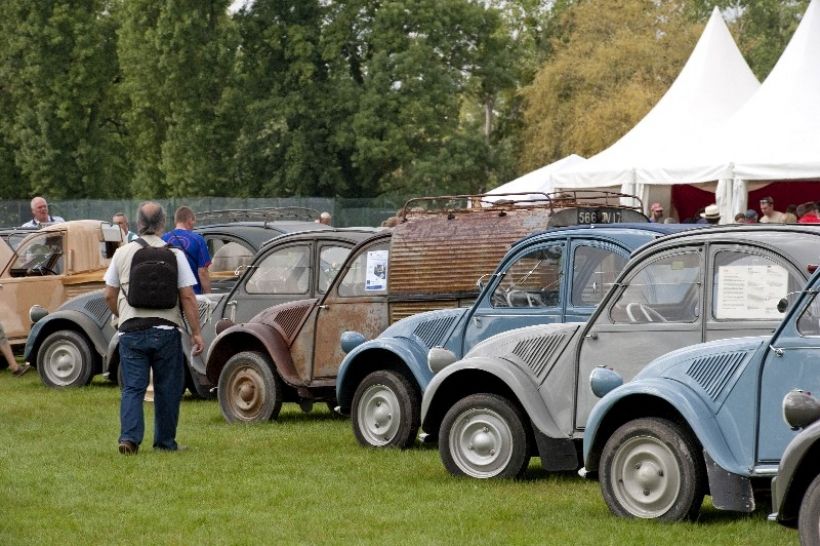 La Concentración Mundial del Citroën 2CV llega a España por primera vez