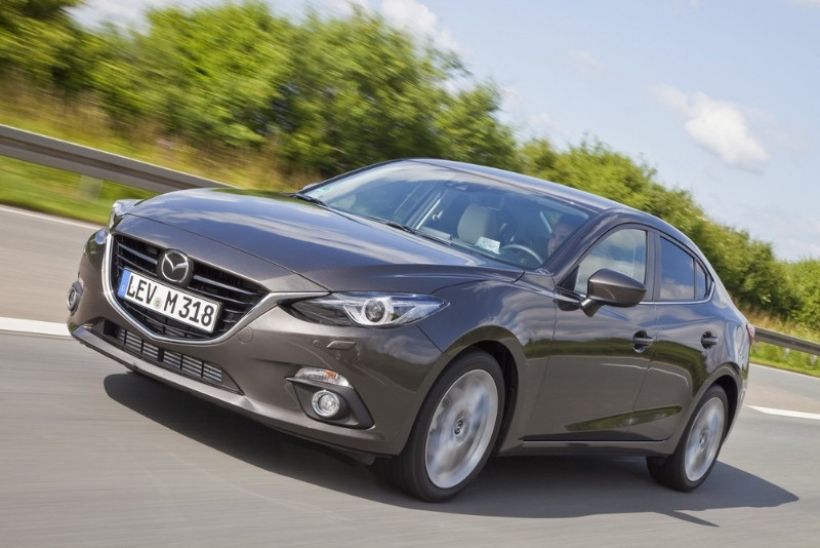 Mazda 3 Sedan 2014, cuatro puertas sin renunciar al estilo deportivo