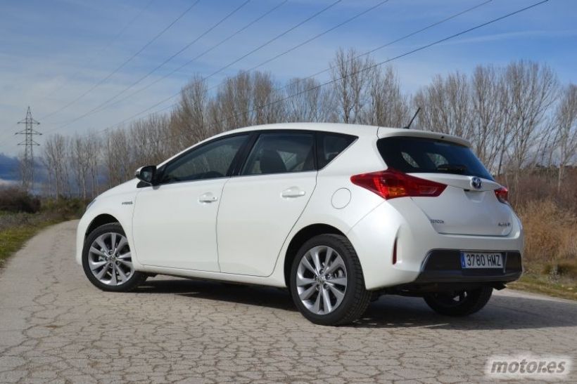 Prueba Toyota Auris Hybrid Advance