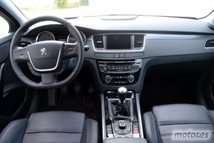 Prueba Peugeot 508 SW 1.6 HDI 115 (II), diseño interior