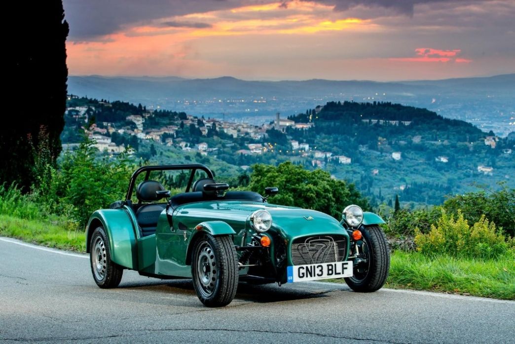 Caterham Seven 165, un deportivo pura sangre muy asequible