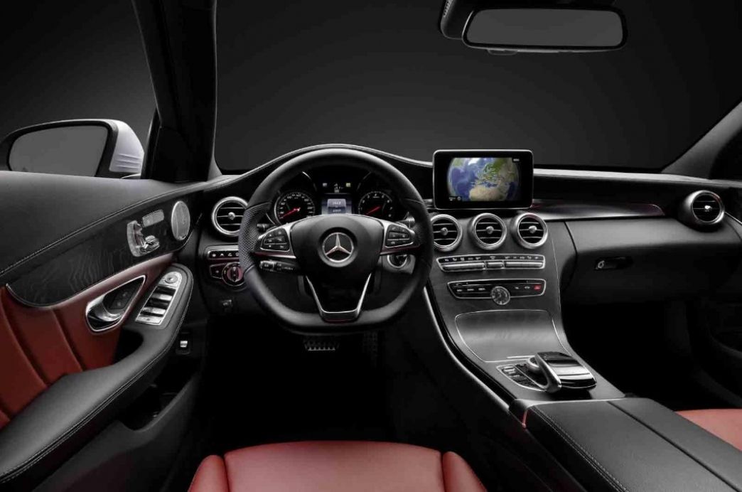 El interior del nuevo Mercedes Clase C 2014, al descubierto