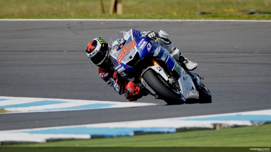 Jorge Lorenzo gana y Márquez descalificado de la carrera