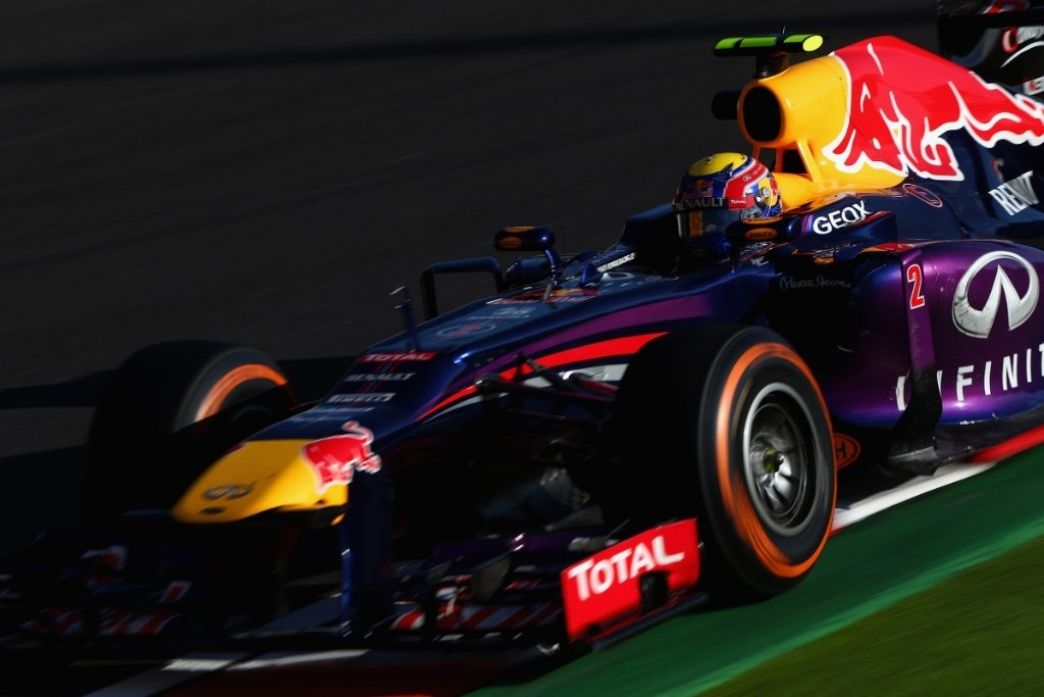 El KERS de Vettel le da la pole a Webber