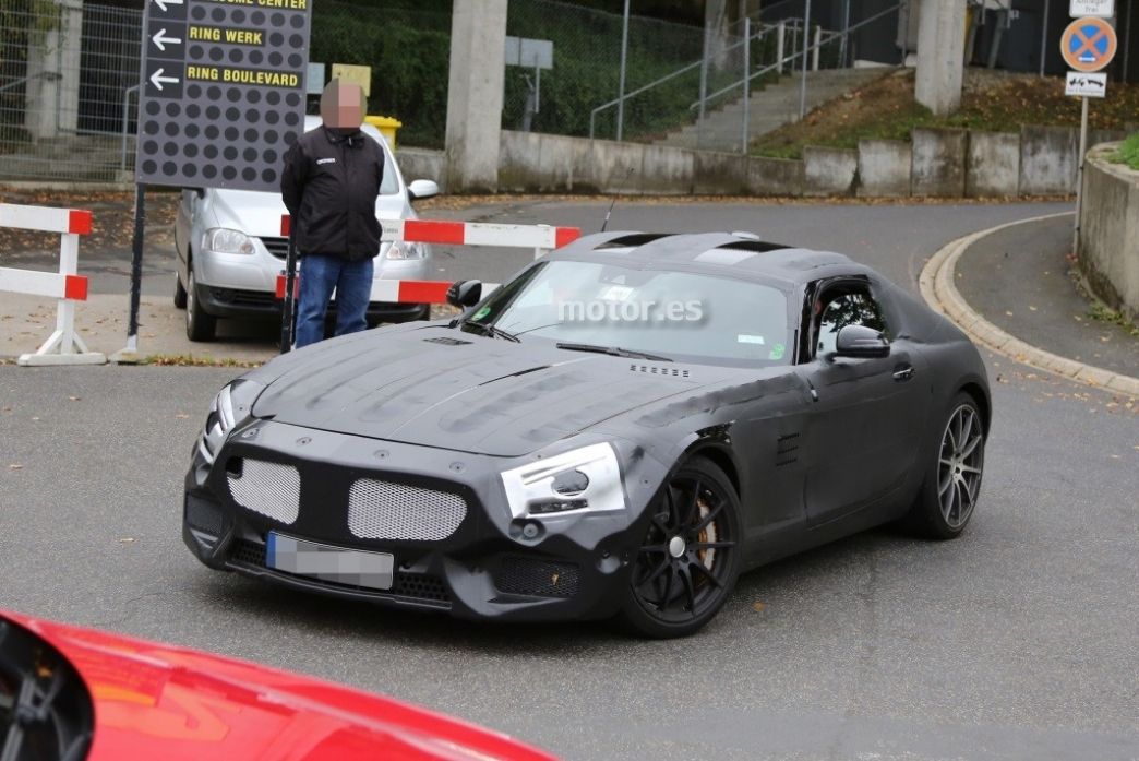 Mercedes-Benz AMG GT 2015, nuevas fotos espía