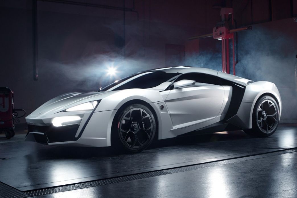 El superdeportivo árabe Lykan Hypersport se presenta en noviembre