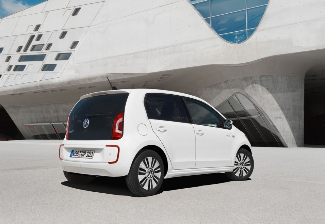 Volkswagen e-up! 2014, desde 26.300 euros