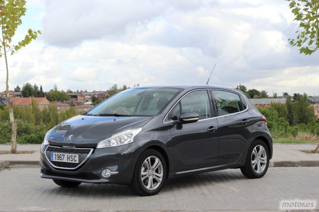 Peugeot 208 1.2 VTi, exterior (II)