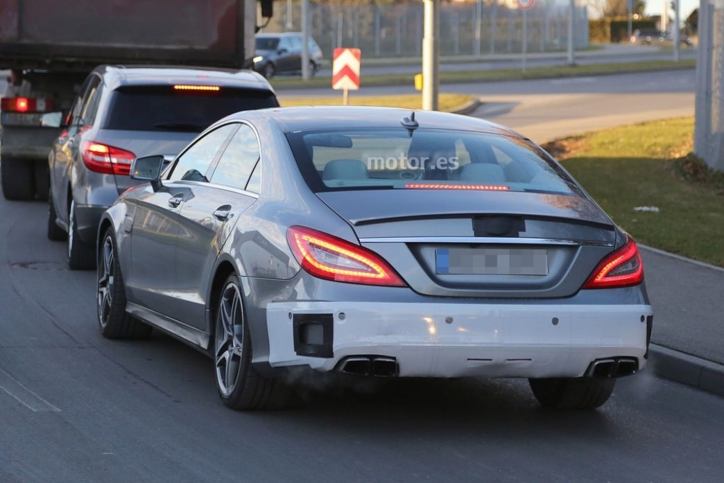 Mercedes-Benz CLS63 AMG 2015, imágenes de su próximo facelift