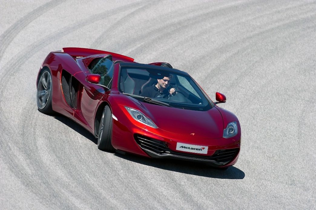 McLaren sustituirá los limpiaparabrisas por la tecnología de los aviones de combate