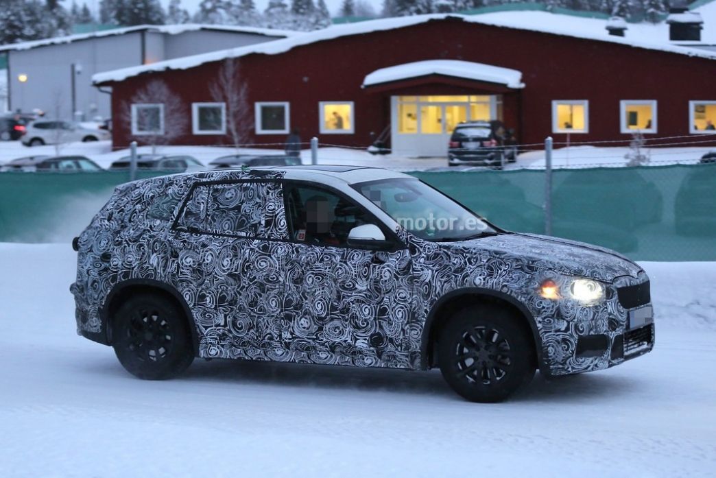 BMW X1 2016, fotos espía en la nieve