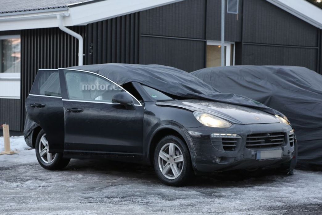 Porsche Cayenne 2015, su restyling nuevamente al destape