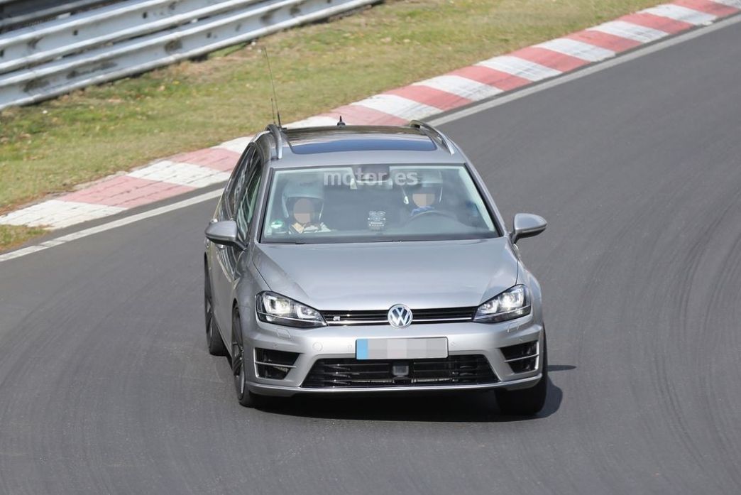 Volkswagen Golf R Variant, de pruebas en Nürburgring