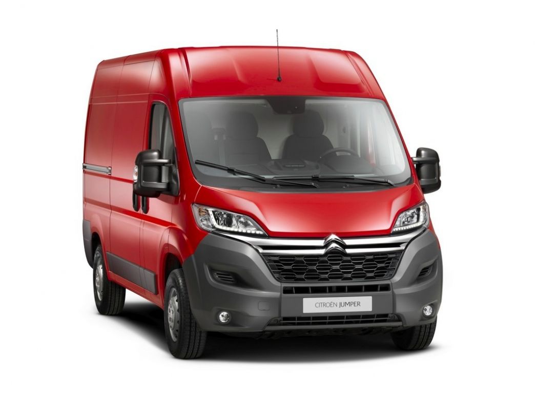 Citroën Jumper, Fiat Ducato y Peugeot Boxer, las furgonetas de Sevel se renuevan