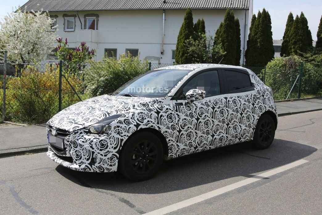 Mazda2 2015, cazado en Alemania