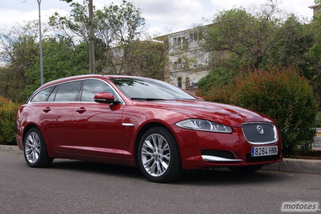 Jaguar XF Sportbrake 2.2D 200cv: Exterior