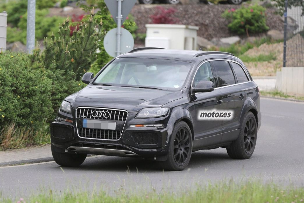 Bentley prueba su SUV sobre el Audi Q7