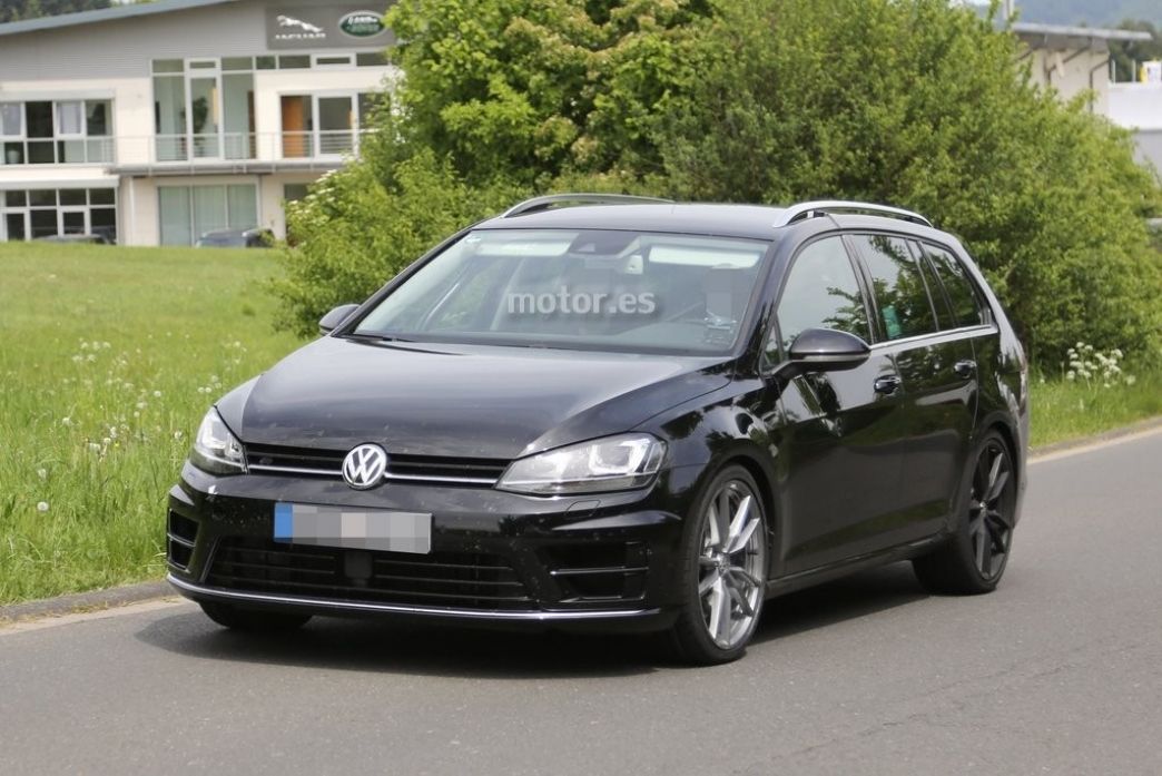 Volkswagen Golf R Variant, de nuevo fotografiado en Nürburgring