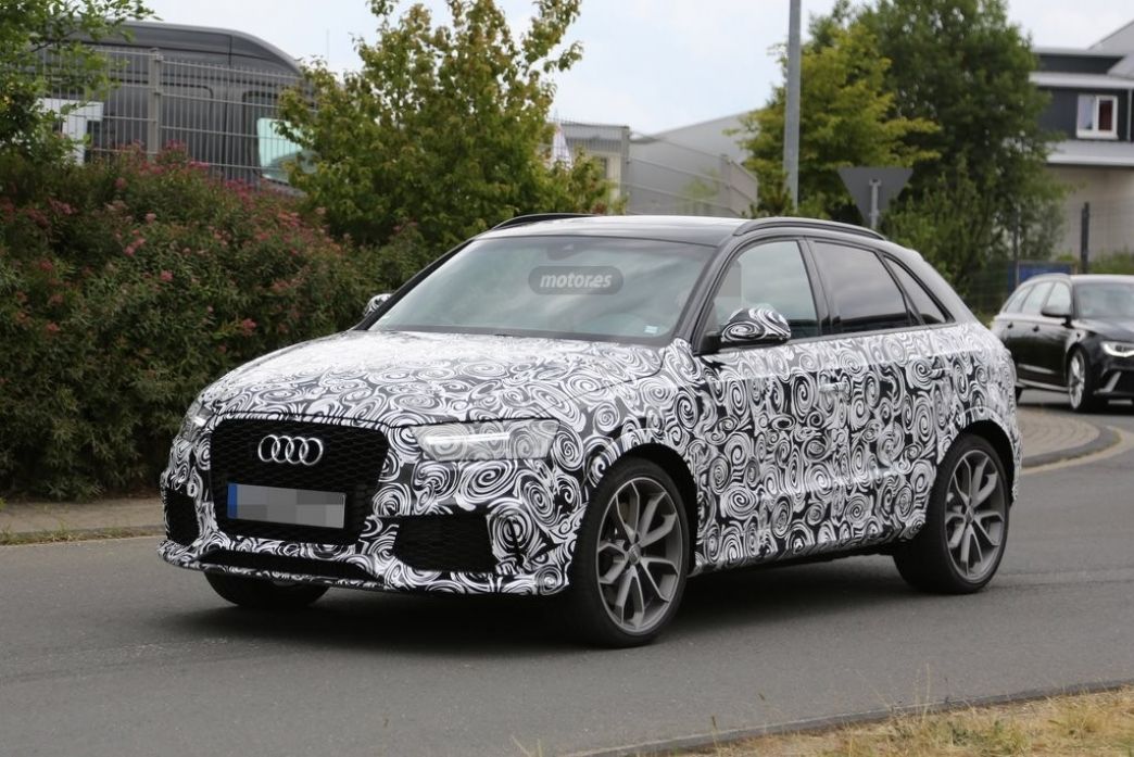 El Audi RS Q3 2015 se deja ver con su nuevo restyling