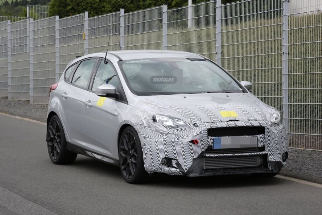 Ford Focus RS 2015, ya en pruebas