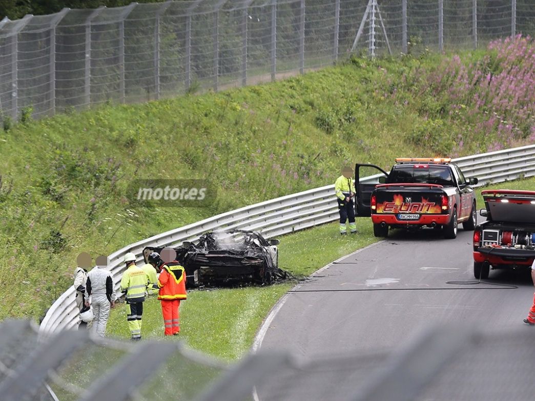 El Honda NSX 2016, sale ardiendo durante una sesión de pruebas