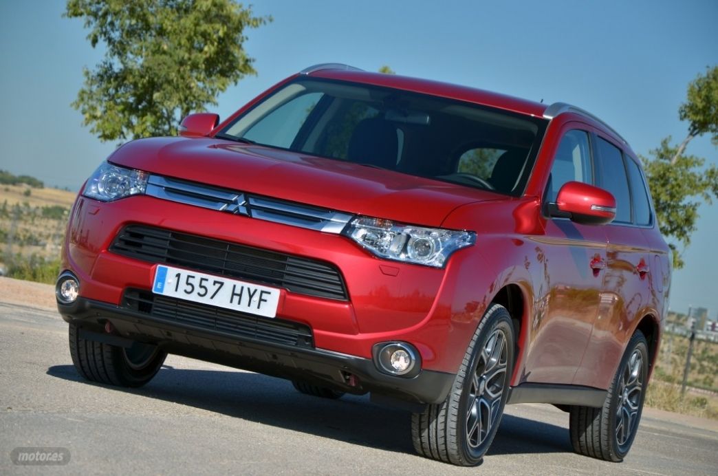 Mitsubishi Outlander 220 DI-D 2WD (II): Diseño, habitabilidad y maletero