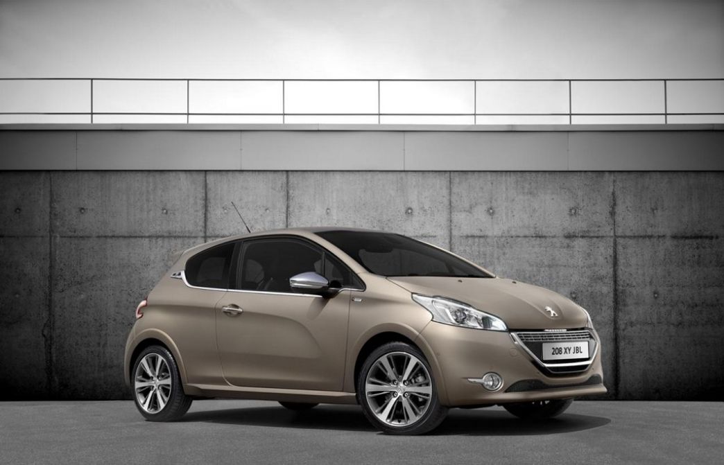 Peugeot 208 XY JBL, con la música a Francia