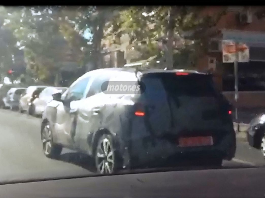 Renault Koleos 2016, cazamos en video al SUV compacto galo