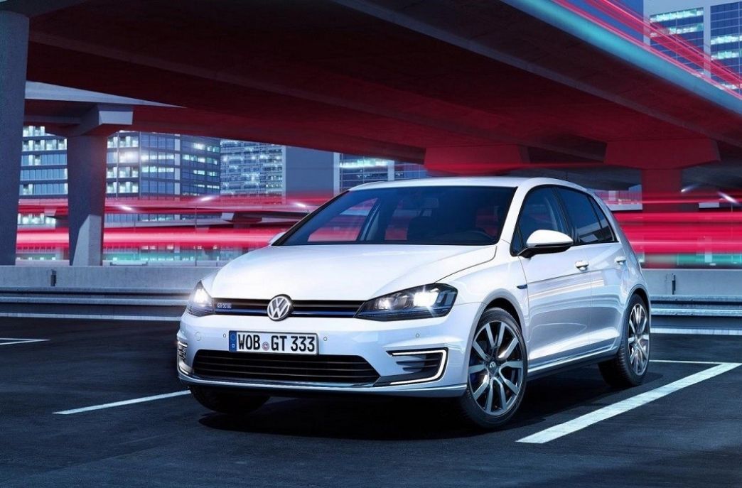 Volkswagen Golf GTE, un deportivo híbrido enchufable desde 36.900 € en Alemania