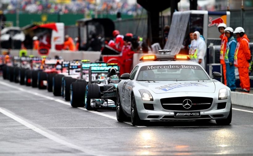 Jacques Villeneuve propone modificar las reglas de Safety Car