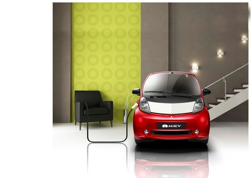 Nuevo Mitsubishi i-MiEV 2015, mayor autonomía y desde 17.900 €