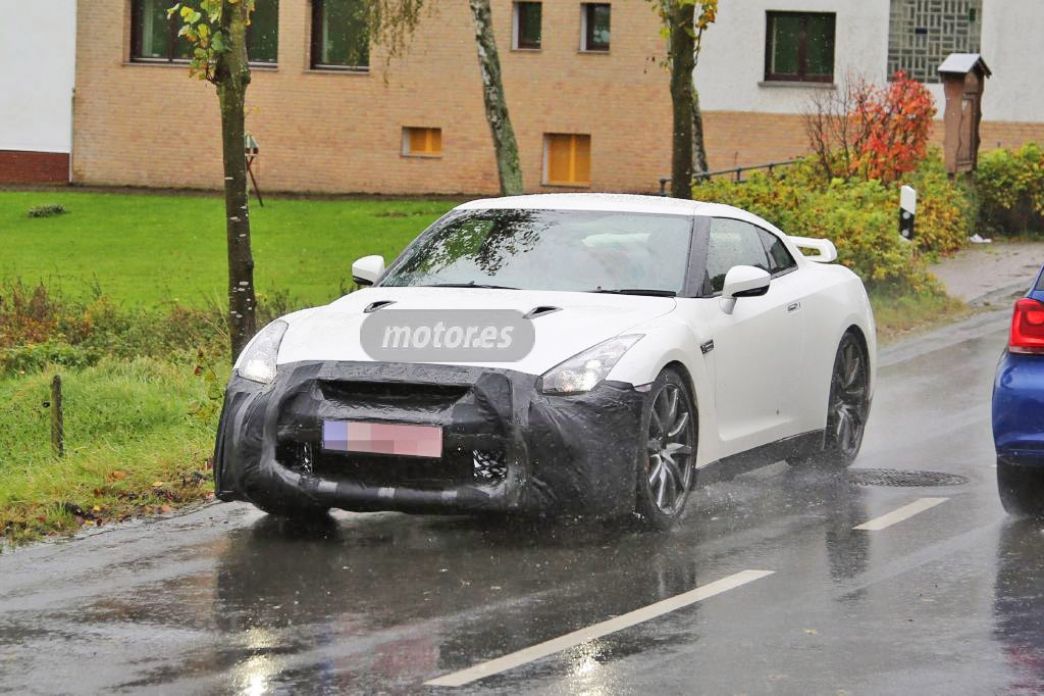 ¿Qué pasa con este Nissan GT-R 2015?