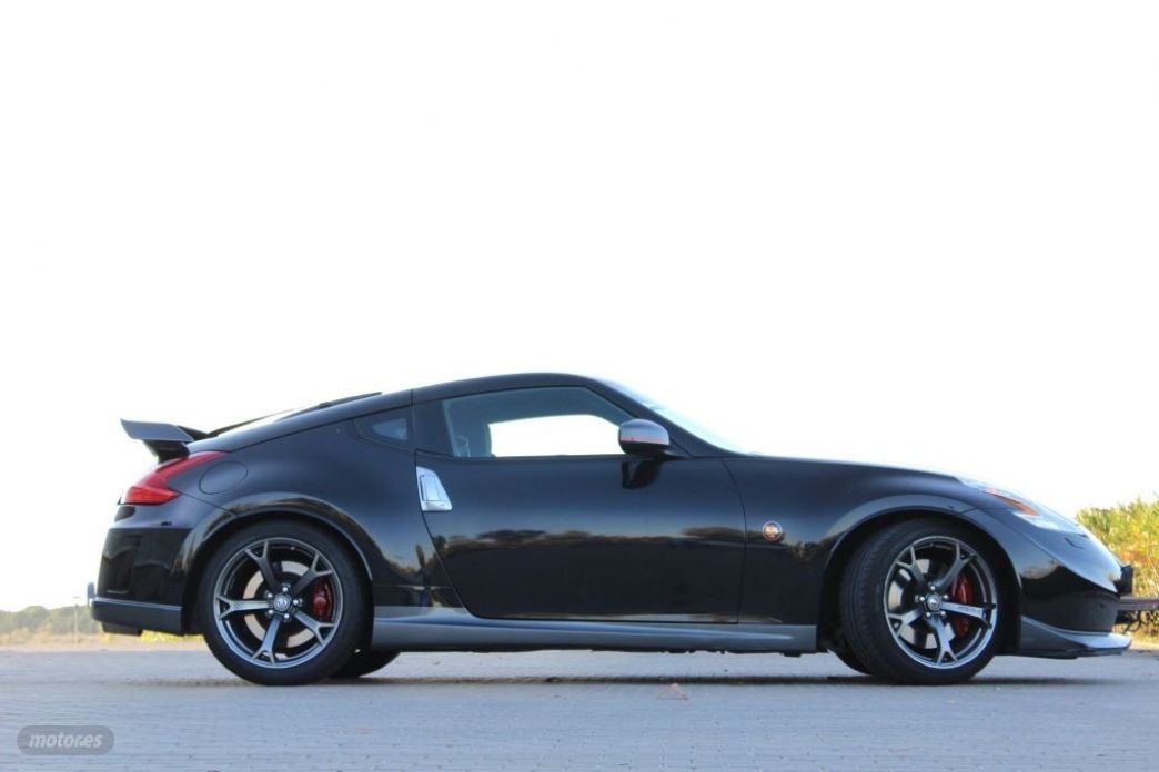 Nissan 370Z Nismo: Exterior e interior (II)