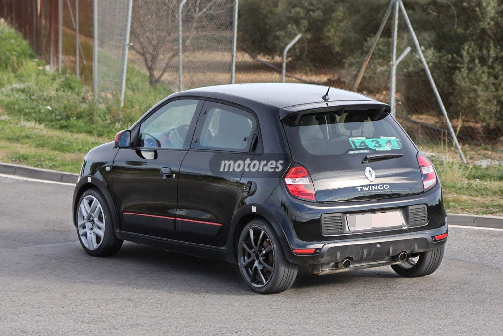 Renault Twingo RS 2015, pillado de nuevo