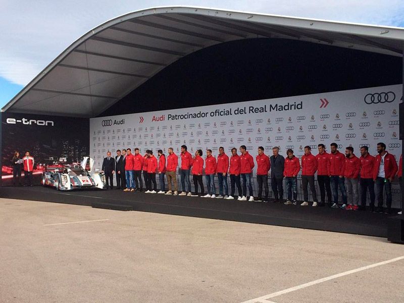 Los jugadores del Real Madrid reciben sus nuevos Audi