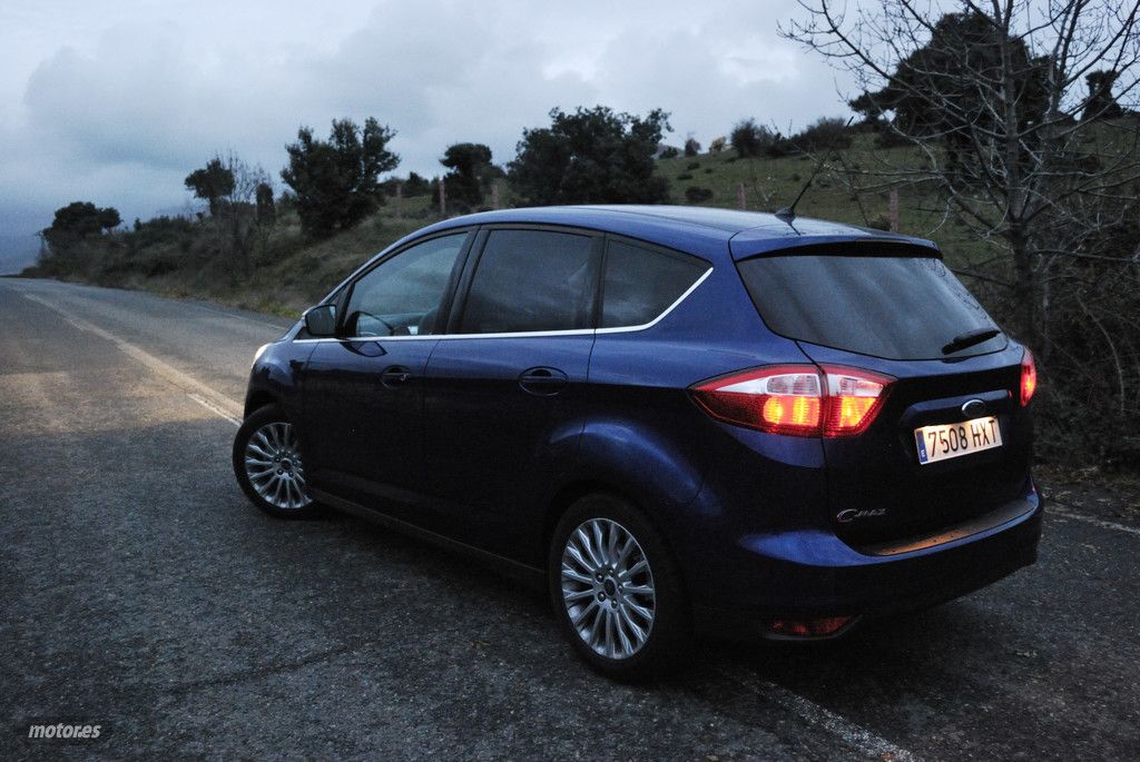 Ford C-MAX 1.6 Ti-VCT GLP: Interior, valoraciones y conclusiones (III)