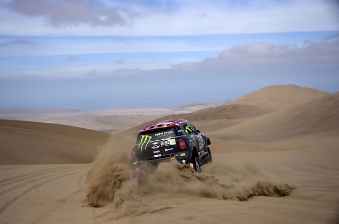 Dakar 2015 - Resumen Etapa 9: Nani Roma gana su primera etapa