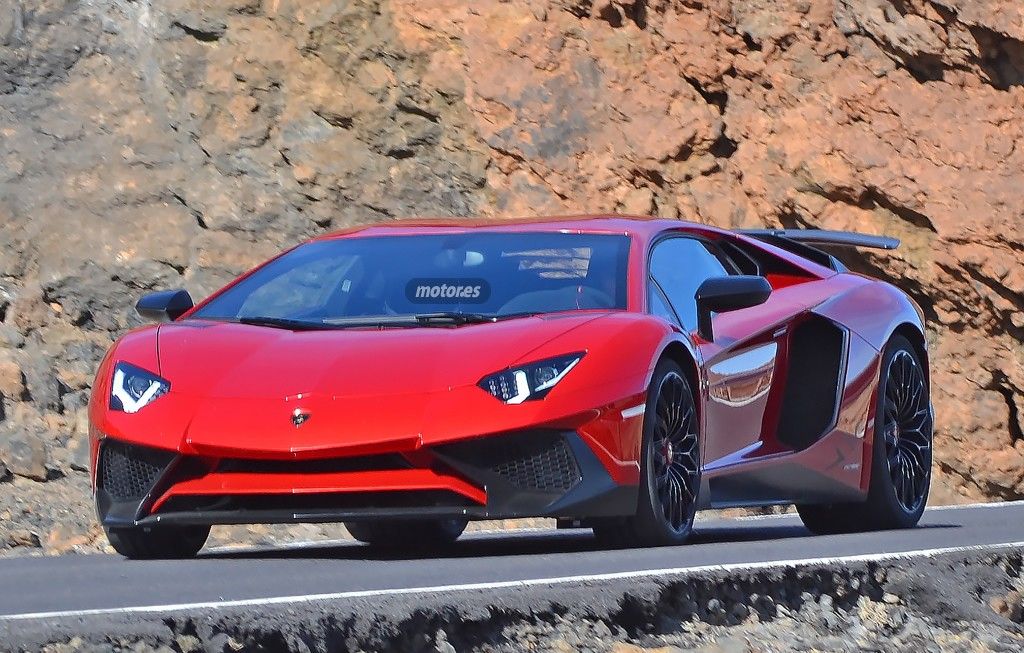 Lamborghini Aventador SV, pillado completamente al descubierto