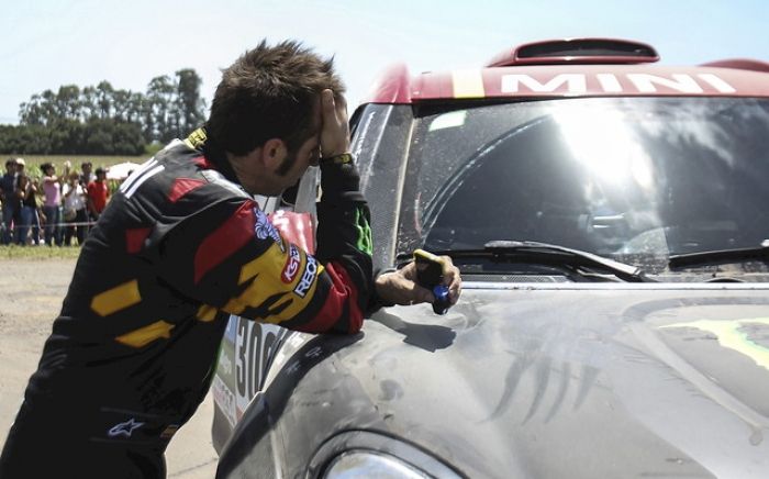 Nani Roma pierde las opciones en el Dakar 2015: ''Es un palo muy duro''