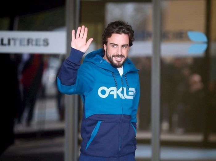 Fernando Alonso abandona el hospital y se pierde los últimos test de F1 2015