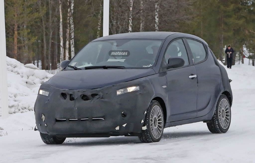 El Lancia Ypsilon 2016 renueva su aspecto